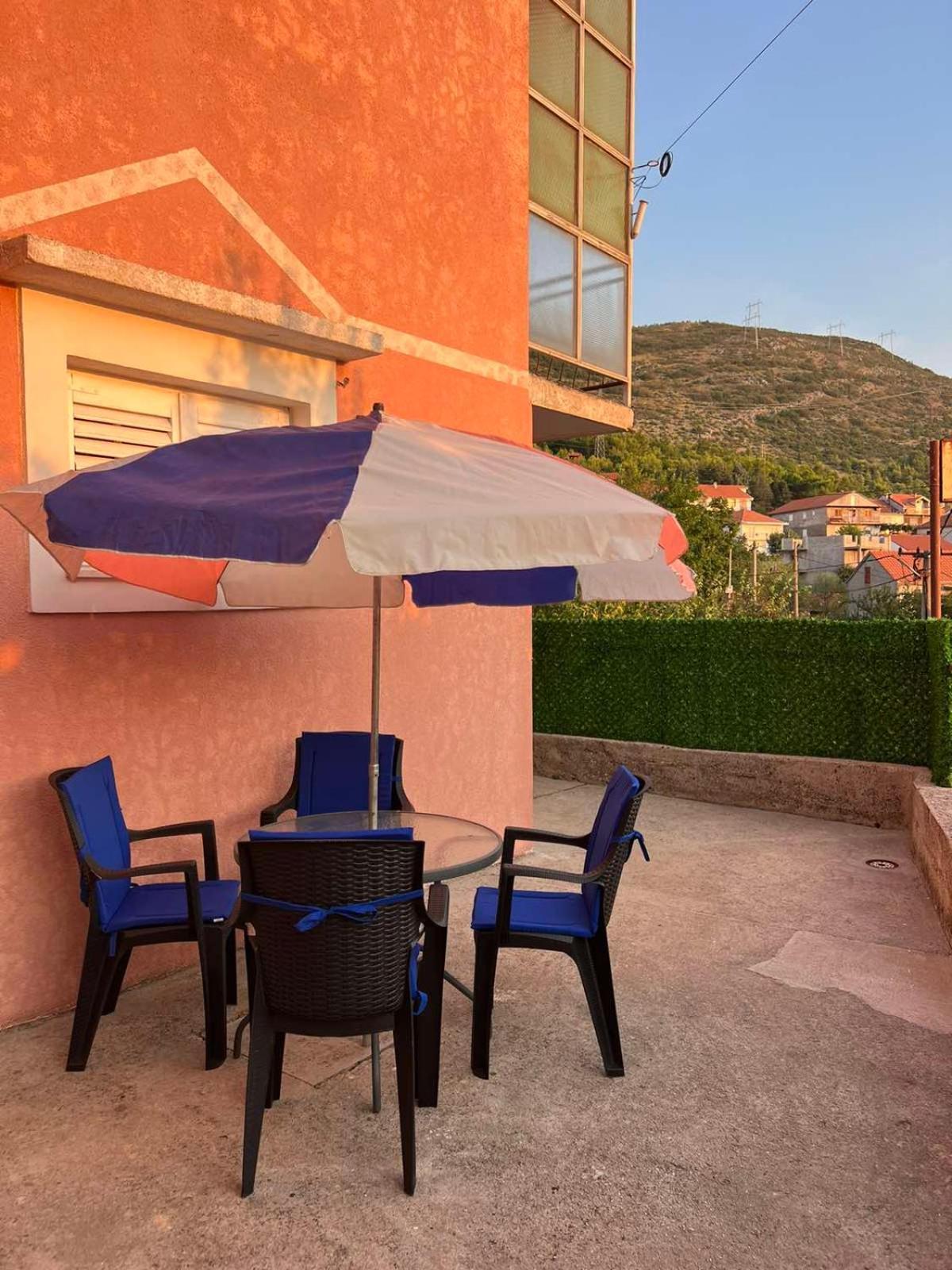 Apartman Saraba Trebinje Appartement Buitenkant foto